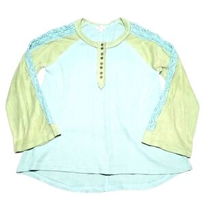 *NEW* WOMEN'S (SIZE M) POL WAFFLE KNIT LONG SLEEVE SHIRT